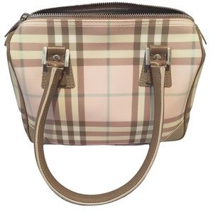 HAS FLAWS • glue at top seam: Burberry bag